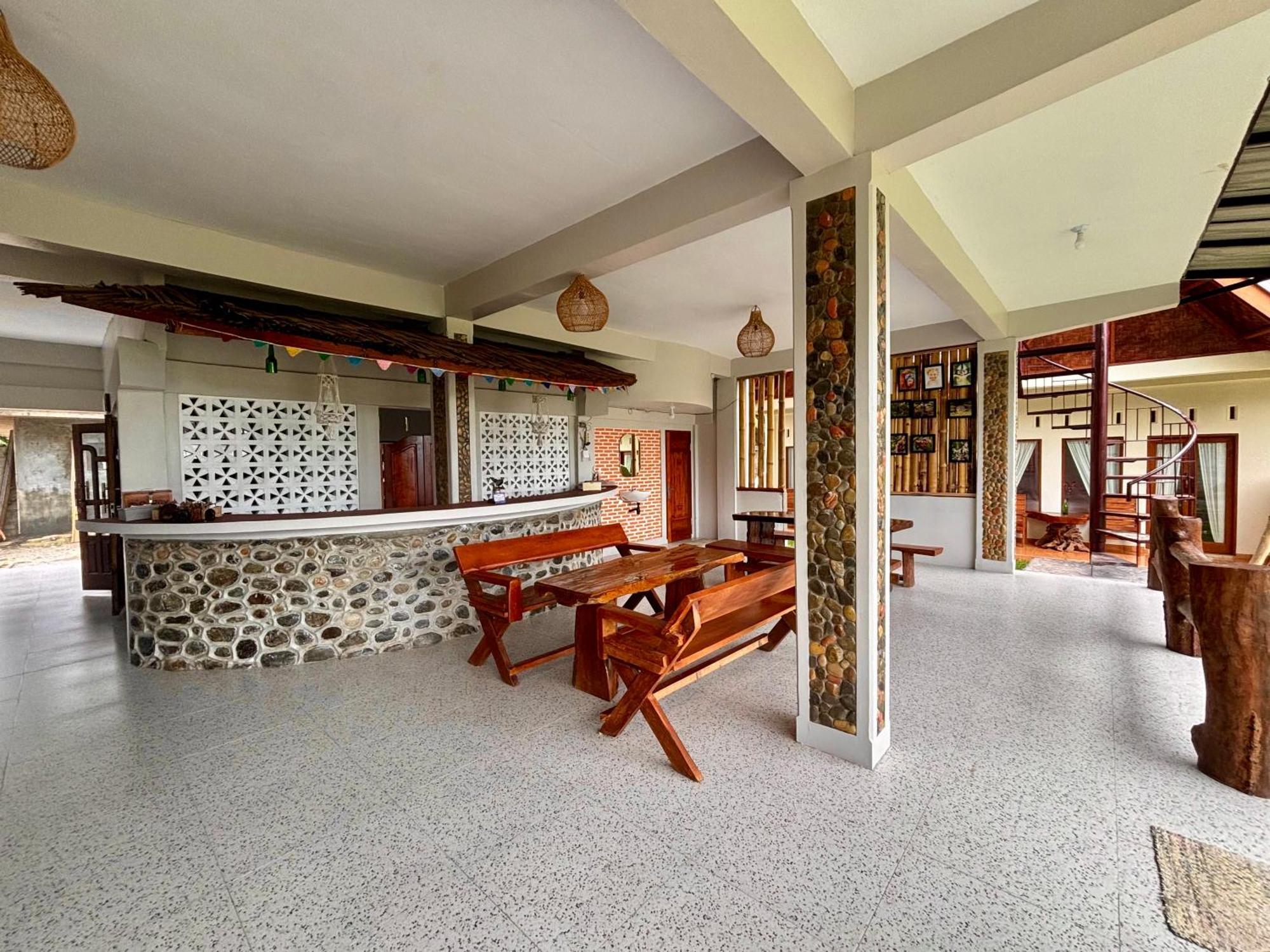 Sumatra Expedition Lodge Bukit Lawang Eksteriør billede