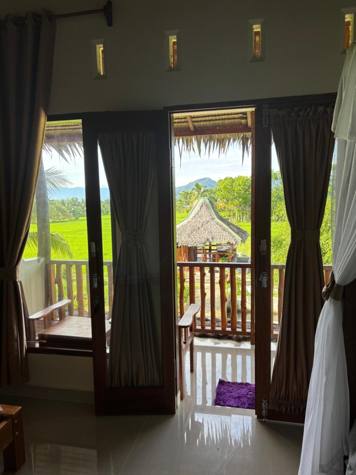Sumatra Expedition Lodge Bukit Lawang Eksteriør billede